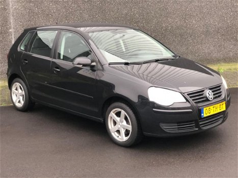 Volkswagen Polo - 1.4-16V Optive - 1