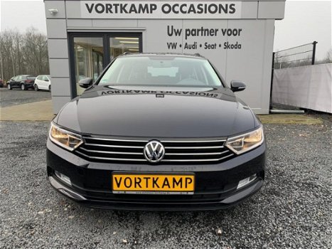 Volkswagen Passat Variant - 1.4 TSI TRENDLINE METALLIC 9.700 KM - 1