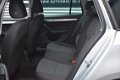 Skoda Octavia Combi - 1.6 Tdi 110pk Greenline Businessline *NAVI/CLIMA - 1 - Thumbnail