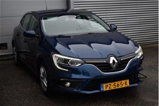 Renault Mégane - 1.5 Dci 110pk Eco2 Zen *Navi/Clima