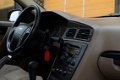 Volvo V70 - 2.4 Comfort Line / Leder / Airco / Goed onderhouden / Elec pakket / Allu velgen - 1 - Thumbnail