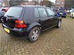 Volkswagen Golf - 2.0 Highline / APK BIJ AFLEVERING / AIRCO / - 1 - Thumbnail