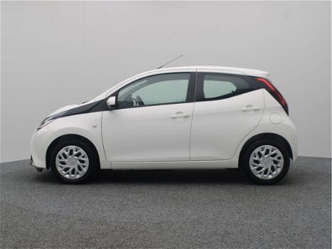 Toyota Aygo - 1.0 Vvt-I X-Play - 1