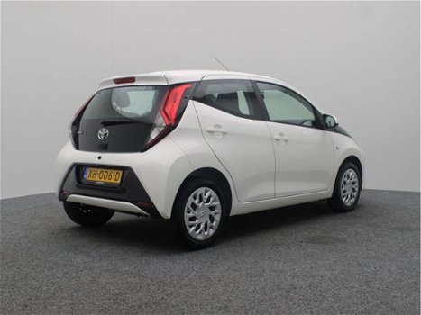 Toyota Aygo - 1.0 Vvt-I X-Play - 1