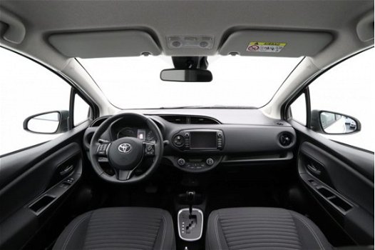 Toyota Yaris - 1.5 Hybrid Design Limited - 1