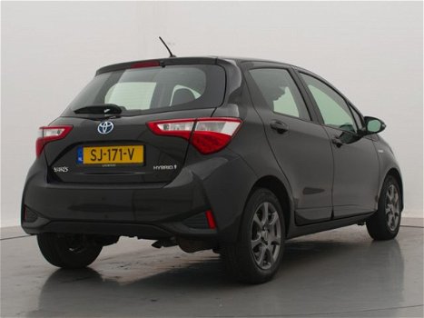 Toyota Yaris - 1.5 Hybrid Design - 1