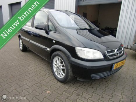 Opel Zafira - 1.8-16V APK 17-12-2020 INRUIIL MOGELIJK - 1