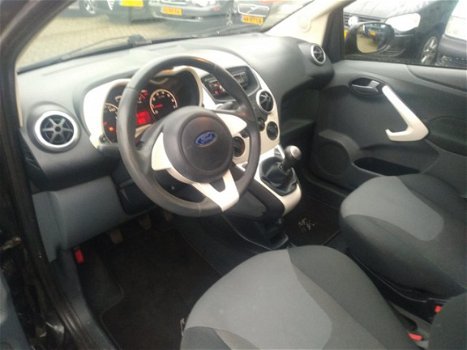 Ford Ka - 1.2 Trend SUPER LEUKE AUTO MET LANGE APK DUS ECHT GOEDKOOP RIJDEN OF KOM LANGS - 1