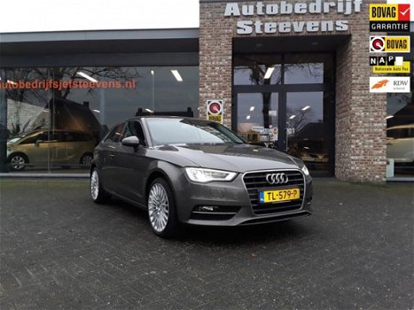 Audi A3 - 1.4 TFSI Ambition Pro Line plus , Top Auto Navigatie Full Map, Climate control - 1