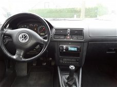 Volkswagen Golf - 2.3 V5 Highline Airco climate controle