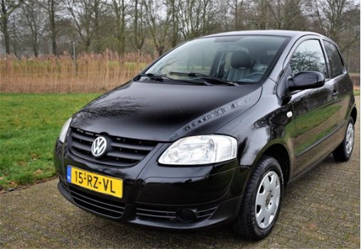 Volkswagen Fox - 1.2 Trendline *2e Eigenaar zeer nette staat*APK 10-2020 - 1