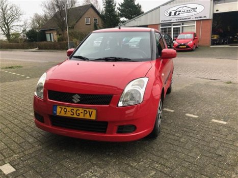 Suzuki Swift - 1.3 GLS / BJ'06 / STUURBEKR / AIRCO / KM STAND NAP / NIEUWE APK / - 1