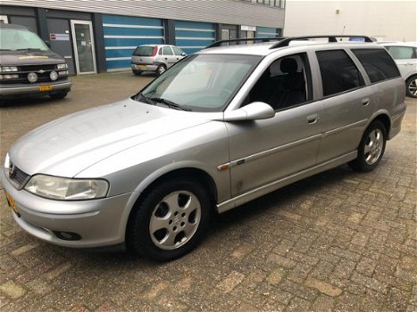 Opel Vectra Wagon - 1.8-16V Sport Edition Airco, APK & NAP✅ - 1