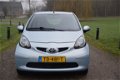 Toyota Aygo - 5 Deurs 127.000 km. Electr. pakket - 1 - Thumbnail