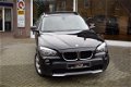 BMW X1 - SDrive18i Executive Navigatie Schuifdak Trekhaak - 1 - Thumbnail