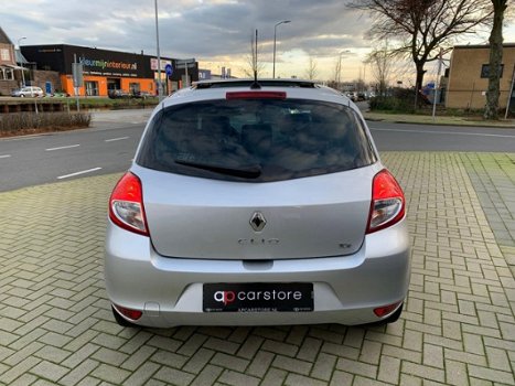 Renault Clio - 1.2 TCe Collection Dynamic 100pk - 1