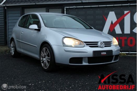 Volkswagen Golf - 1.6 FSI Sportline Cruise/Airco/Aux Usb - 1