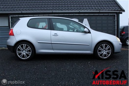 Volkswagen Golf - 1.6 FSI Sportline Cruise/Airco/Aux Usb - 1