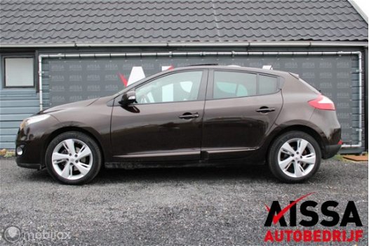 Renault Mégane - 1.5 dCi Bose Panoramadak/Navi/PDC/Kleur uniek - 1