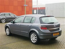 Opel Astra - 1.6 Temptation Airco (1.eigenaar)