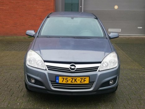 Opel Astra - 1.6 Temptation Airco (1.eigenaar) - 1