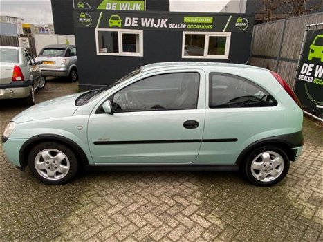 Opel Corsa - 1.4-16V Elegance met AIRCO NAP KEURIG - 1