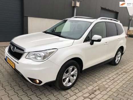 Subaru Forester - 2.0 D Luxury Plus 4WD, Leer, Navigatie, AC Climate controle, Cruise controle, Pano - 1