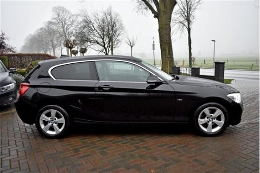 BMW 1-serie - High Executive 190pk LEDER/NAVI/XENON NL auto - 1