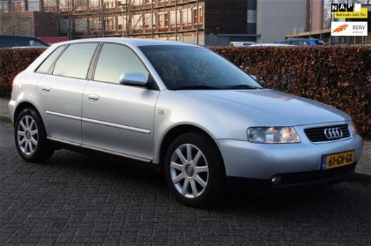 Audi A3 - 1.6 Orig. NL. Young timer. AUTOM. Airco. Cruise. Stoel verw. Elek. Ramen - 1