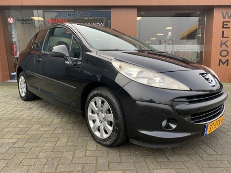 Peugeot 207 - 1.4 VTi Cool 'n Blue - cruise control, koppeling met telefoon en airco - 1