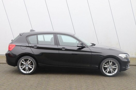 BMW 1-serie - 116i High Executive | Navi / MF-Stuur / Airco - 1