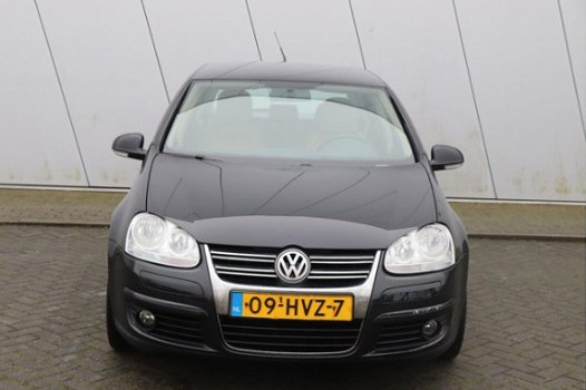 Volkswagen Golf - 2.0 TDI Trendline | RNS 510 / Navi / Stoelverw. / VOL - 1