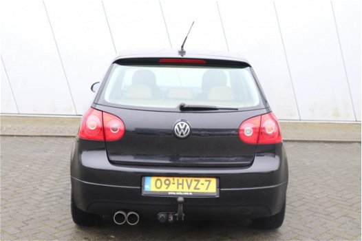 Volkswagen Golf - 2.0 TDI Trendline | RNS 510 / Navi / Stoelverw. / VOL - 1