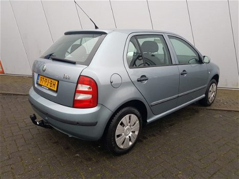 Skoda Fabia - 1.4-16V Choice | KEURIG ONDERHOUDEN | TREKHAAK | - 1