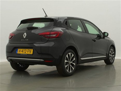 Renault Clio - TCe 100 Zen // Navi / 16