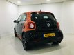 Smart Forfour - 1.0 Passion , Navigatie , Stoelverwarming , Parkeersensoren , N.A.P - 1 - Thumbnail