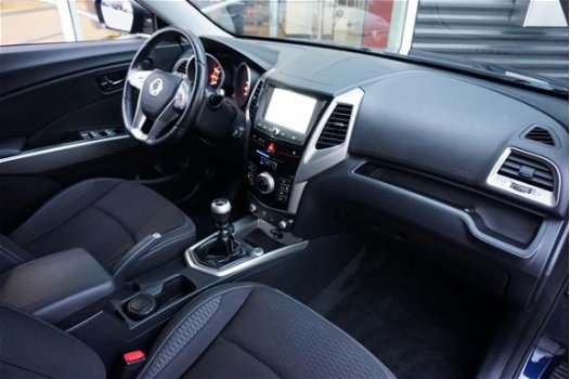 SsangYong Tivoli - 1.6 Quartz Full option, Navi, Camera, Stoelverw - 1