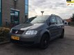 Volkswagen Touran - 1.6-16V FSI AIRCO/CRUISE CONTROL/NAVI/LMV/NAP/ELEK.RAMEN EN SPIEGELS/DEURVERG/EN - 1 - Thumbnail