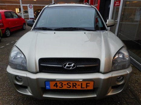 Hyundai Tucson - 2.0i Style 1E EIGENAAR met 124000 km CLIMATE CONTROLE CRUISE - 1