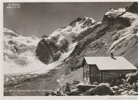 Zwitserland Bovalhutte mit Piz Bernina - 1