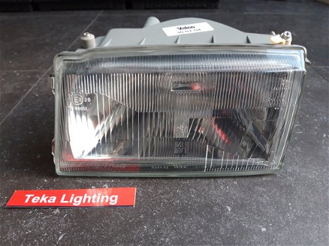 Fiat Uno (89-93) Koplamp Valeo 087241 Links NOS - 0