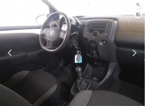 Toyota Aygo - 1.0 VVT-i x-now / AIRCO / EL. PAKKET / AUDIO-MP3 / CRUISE CTR. / * APK 01-2021 - 1