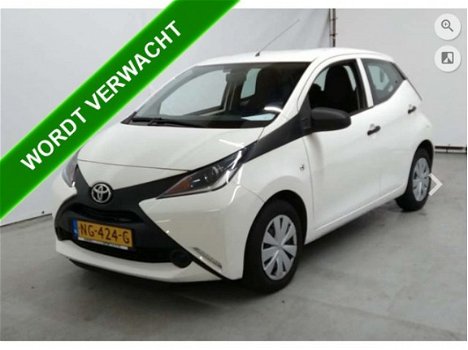 Toyota Aygo - 1.0 VVT-i x-now / AIRCO / EL. PAKKET / AUDIO-MP3 / CRUISE CTR. / * APK 01-2021 - 1