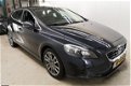 Volvo V40 - 2.0 D2 Summum Business / NAVI / AIRCO-ECC / PANORAMADAK / LEDER / LMV / PDC / TREKHAAK / - 1 - Thumbnail