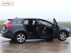 Volvo V60 - 2.0 D3 Navi Cruise Control PDC 150pk