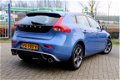 Volvo V40 - 2.0 D2 R-Design Business Navi/Leder-Alcant./LMV - 1 - Thumbnail