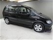 Opel Zafira - 2.2-16V Elegance, airco, elekt. ramen, 7 persoons - 1 - Thumbnail