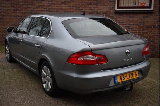 Skoda Superb - 1.4 TSI Comfort Business Line '10 Leder Clima Leder - 1