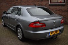 Skoda Superb - 1.4 TSI Comfort Business Line '10 Leder Clima Leder