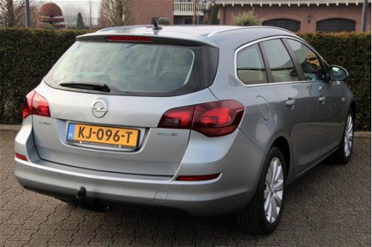 Opel Astra Sports Tourer - 1.3 CDTi S/S Cosmo Navi Clima Cruise Sportstoelen LMV Zeer nette - 1